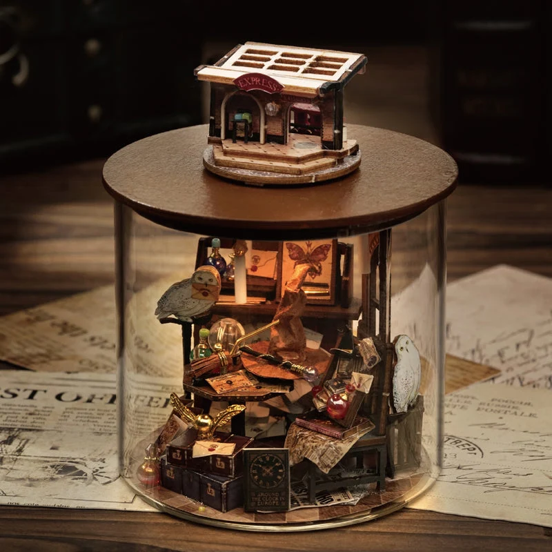Magic Time Miniature Dollhouse - show